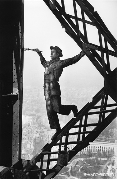 PARIS-001