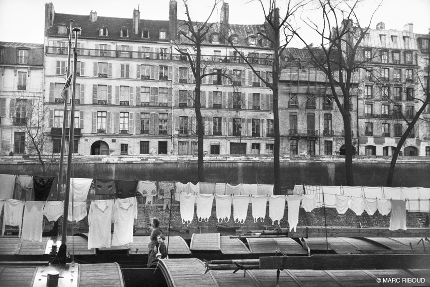 PARIS-031