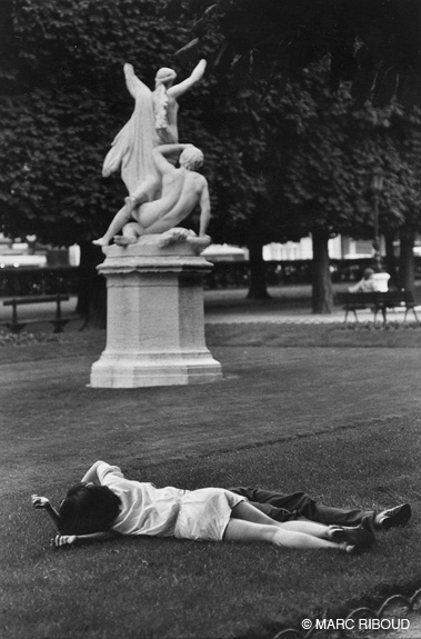 PARIS-076