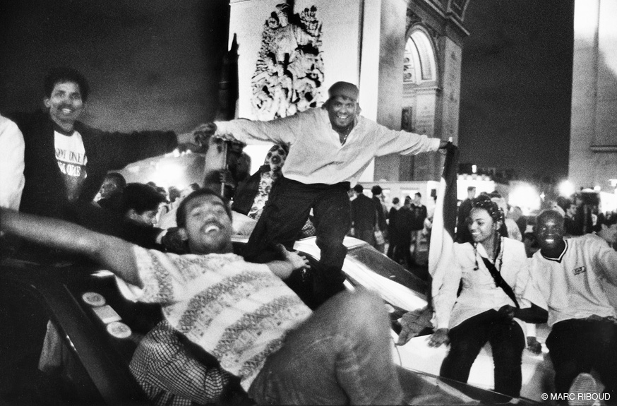 PARIS-105