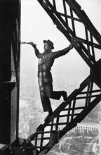PARIS-001