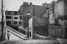 PARIS-021