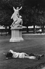 PARIS-076