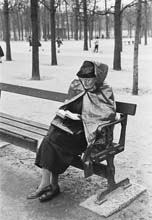PARIS-077